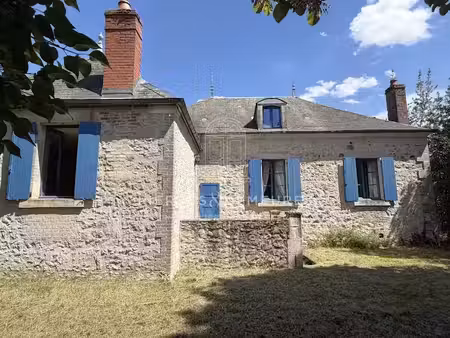 vente maison 10 pièces 171 m² à la chapelle-saint-ursin (18570)  299 000 €