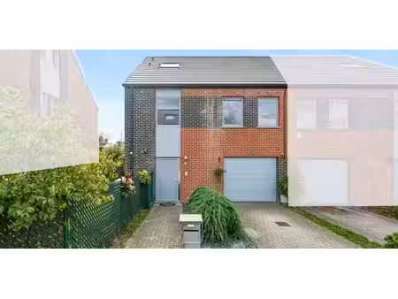 maison à vendre à thines pour € 550.000 avec 4 chambres à coucher