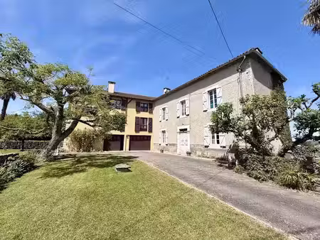 vente maison 11 pièces 252 m² à labarthe-rivière (31800)  399 000 €