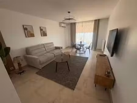 location appartement 2 pièces meublé à grasse (06130) : à louer 2 pièces meublé / 60m² gra