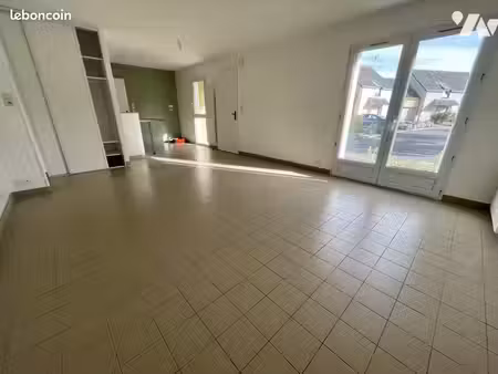 pavillon 3 pièces 65 m²