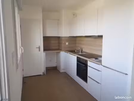studio 1 pièce 31 m²