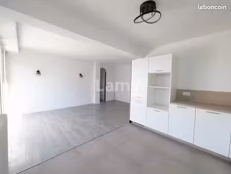 appartement 2 pièces 51 m²