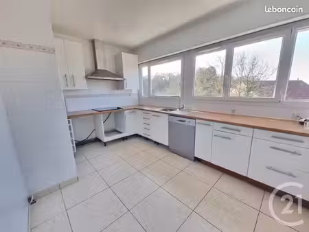 appartement 3 pièces 68 m²