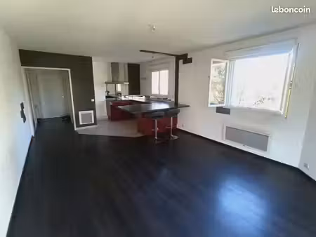 t2 50 m² + balcon + parking sécurisé – lons – 670 cc – dispo à partir du 26 octobre
