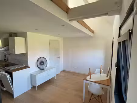 location t2 meublé