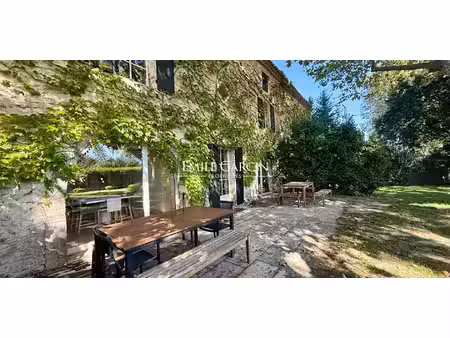 maison avec piscine et jardin avignon (84)