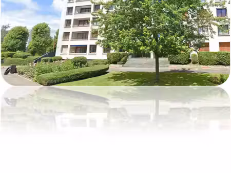 exclusivité grand appartement familial avec vue dégagée et