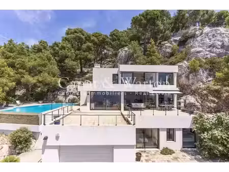 vente villa 5 pièces 200 m² à toulon (83000)  1 790 000 €