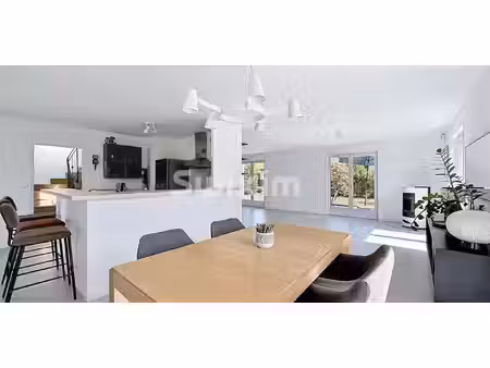 maison avec jardin et terrasse messery (74)