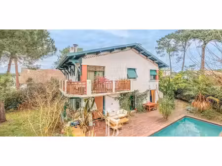 maison avec piscine et jardin arcachon (33)
