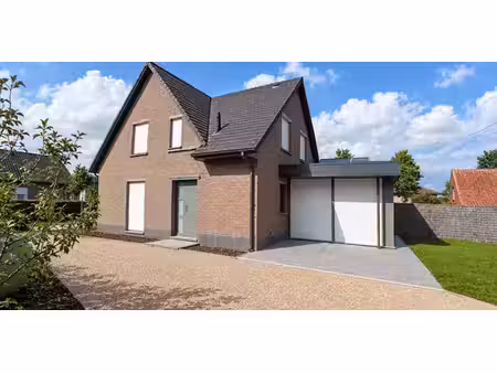 maison à vendre à nazareth pour € 655.000 avec 3 chambres à coucher
