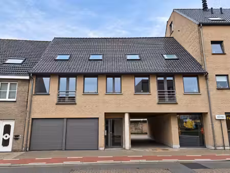 appartement te huur in lievegem met 3 slaapkamers