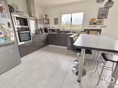 maison à saint-pierre-lafeuille (46090)