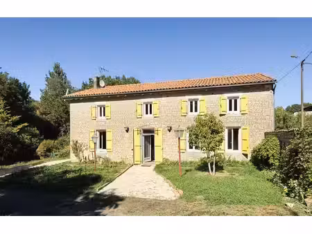 maison à vendre à les églises-d'argenteuil (17400) - charente-maritime