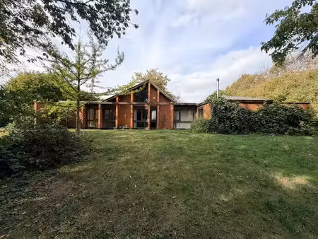 bossière : maison d’architecte  4 chambres et jardin arboré