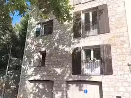 vente appartement 3 pièces à callian (83440)  218 500 €