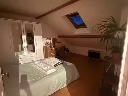 chambre de 11m2 à louer sur la ville-du-bois