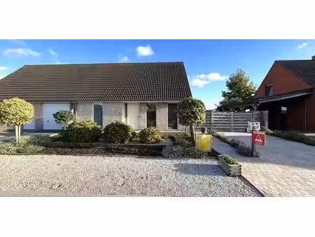 maison à louer à oostnieuwkerke pour € 875 avec 3 chambres à coucher