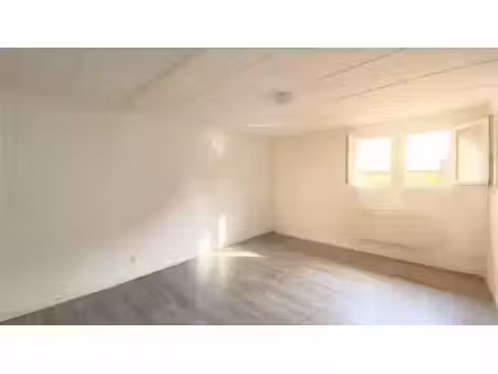 location appartement 2 pièces 30 m² à eschau (67114)  650 €