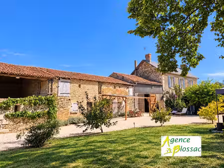 vente maison 5 pièces 127 m² à saint-jean-de-sauves (86330)  137 275 €