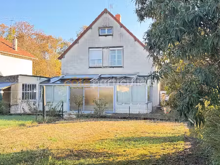 maison familiale à la chapelle-saint-mesmin proche loire et commodités