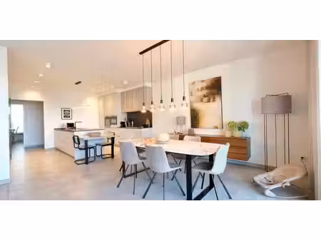 appartement à louer à beveren pour € 1.350 avec 2 chambres à coucher