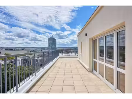 duplex de luxe à vendre dans le quartier vaugirard-parc des expositions
