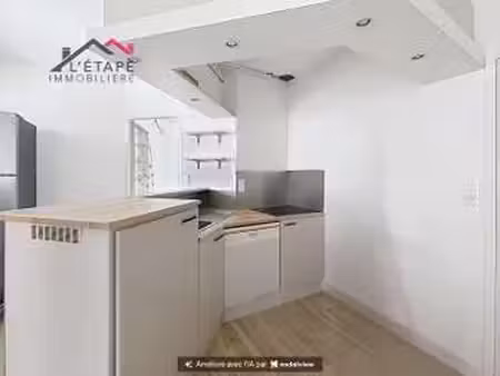 location appartement 3 pièces à vairé (85150) : à louer 3 pièces / 78m² vairé