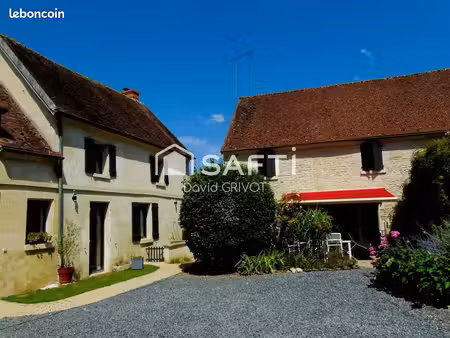 propriété 9 pièces 343 m²