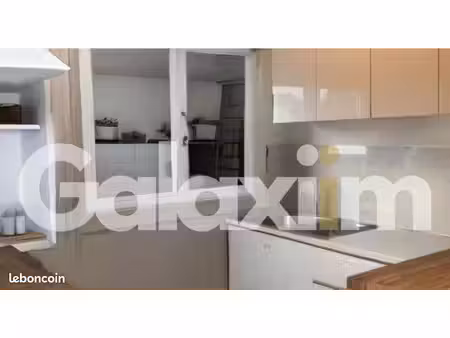 appartement 3 pièces 50 m²