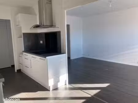 magnifique t2+ garage résidence le vivarais