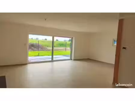 bel appartement en rez de jardin  moderne et lumineux  terrasse et parking - mussig