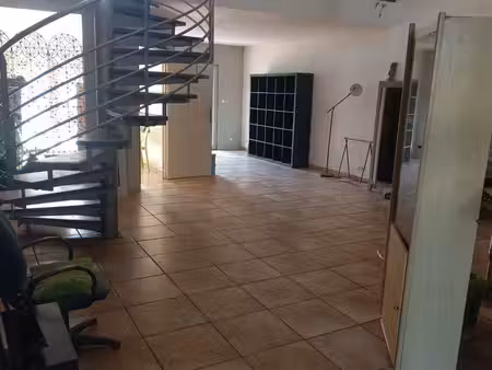 local commercial