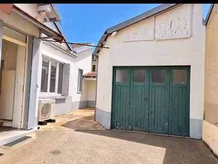 maison de ville vichy