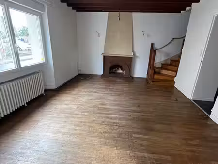maison de village 4 pièces avec jardin – 85 m² – précigné