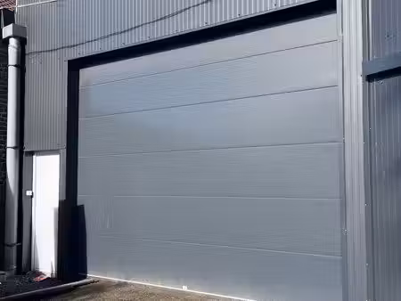 bâtiment 260m2 à louer