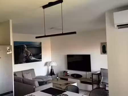 appartement t2 meublé climatisé avec box