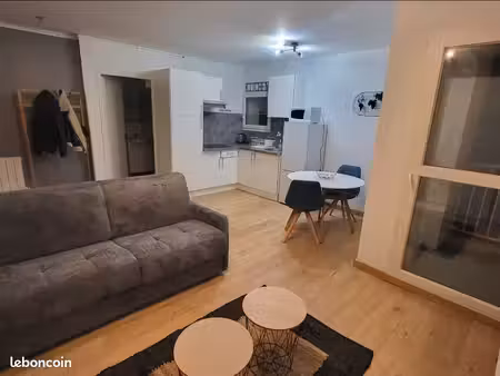 studio meublé 31 m² avec parking privé et loggia – douvaine  proche genève