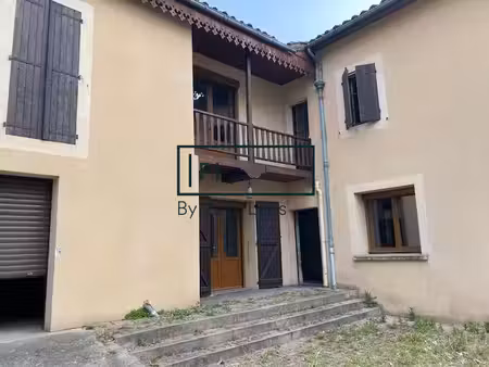 maison de rue t7 avec t1 loué  garage  terrasse à auch hyper c