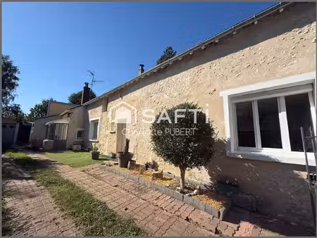 maison de charme de 165 m² avec 6 chambres  garage et dépendance