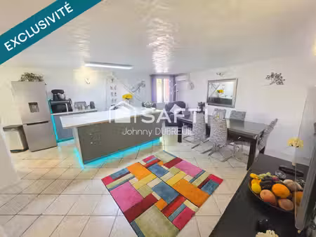 pignans – maison de village t4  garage de 50m2  lumineuse  climatisation