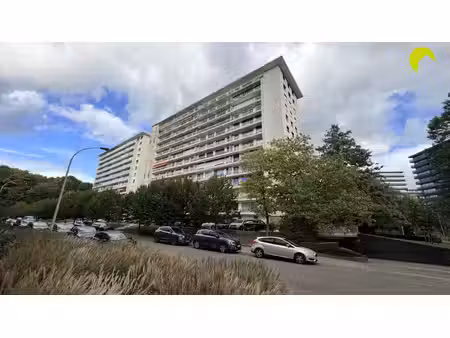 appartement te koop in berchem met 1 slaapkamer