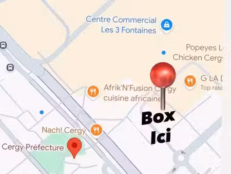 box fermé 3 fontaine gare cergy préfecture 11 62m2