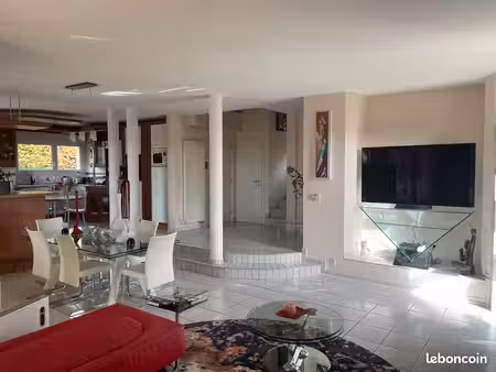 bruebach maison 160 m²/piscine/ 9 ares écrin de verdure
