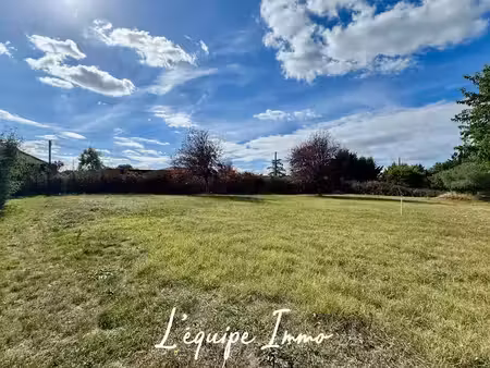 vente terrain 820 m² à montbartier (82700)  75 000 €