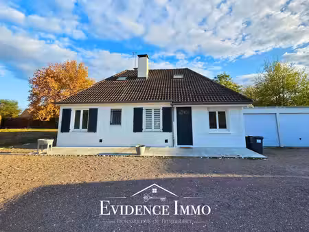 maison familiale avec vie de plain-pied  double garage et terrain clos