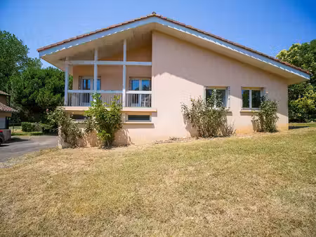 maison proche centre geaune