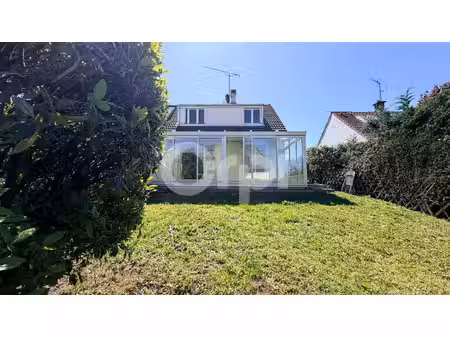 maison 5 pièces sur s/sol total à vendre