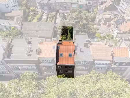 maison bifamiliale avec jardin et garage à ganshoren